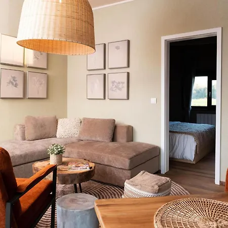 Modern Forest-edge Tatil Evi *